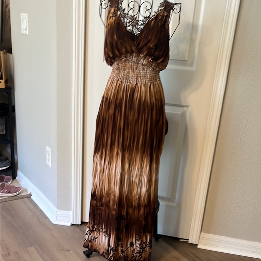 Elegant Brown Maxi Dress